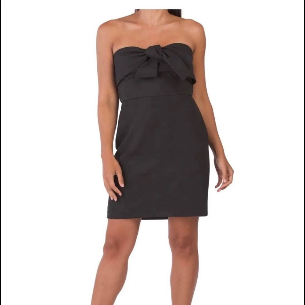 Sam Edelman strapless black dress with front bow. Size 4. NWT $128